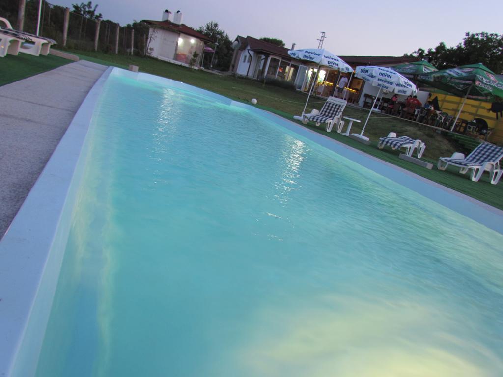 Villas And Bungalows Panorama Tschernomorez Exterior foto